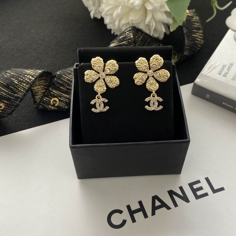 Chanel Earring 04yxs351